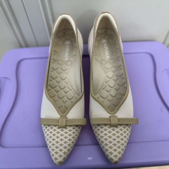 VIVAIA | Pointed-Toe Kitten Heels Bow Detailed - Picture 2 of 6